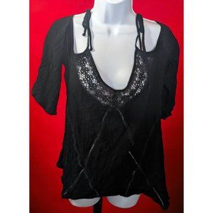 Amp Cold Shoulder Bohemian Abstract Floral Top